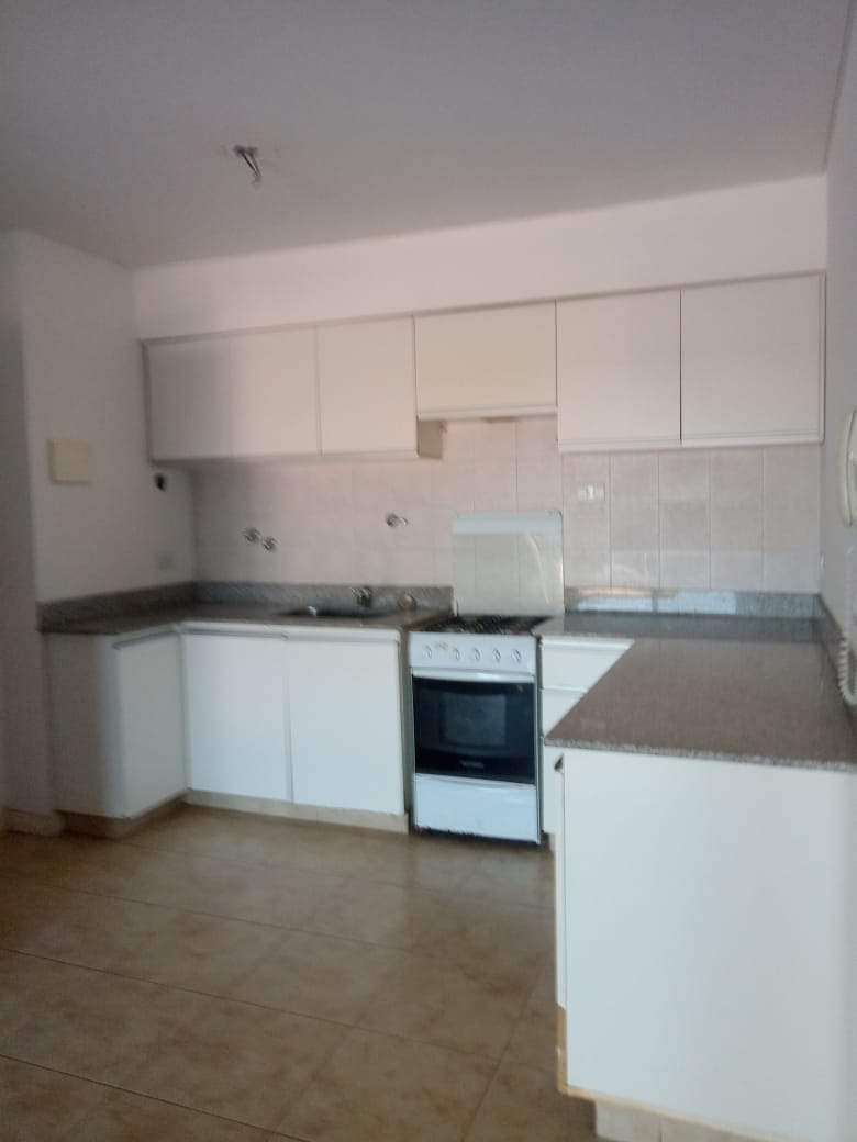 Vendo depto centrico, de 2d con vista al Puente Brazo Largo, Zarate